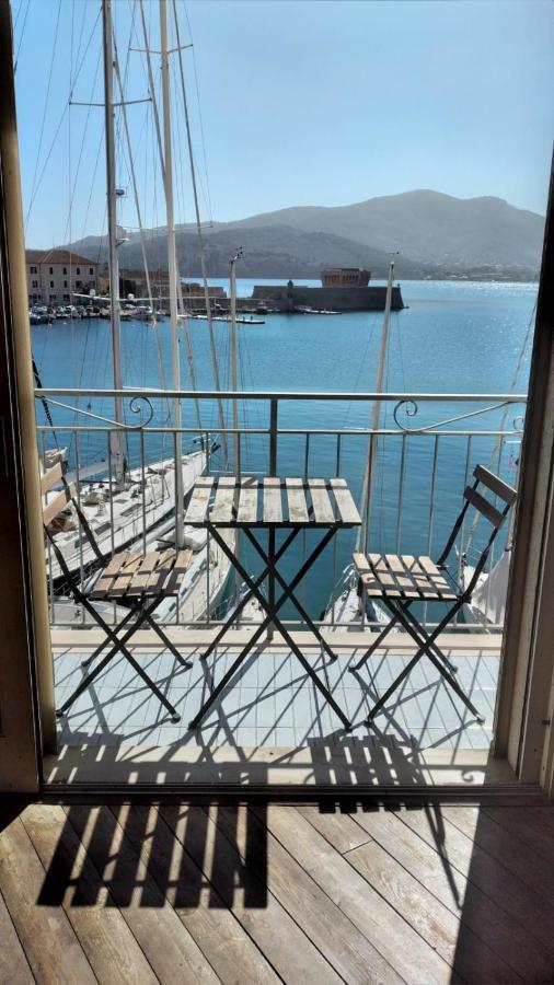 Apartamento Monolocale La Darsena Portoferraio Exterior foto