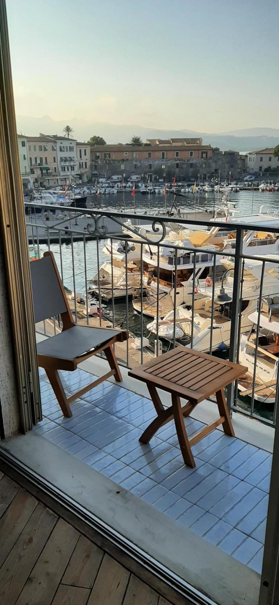 Apartamento Monolocale La Darsena Portoferraio Exterior foto